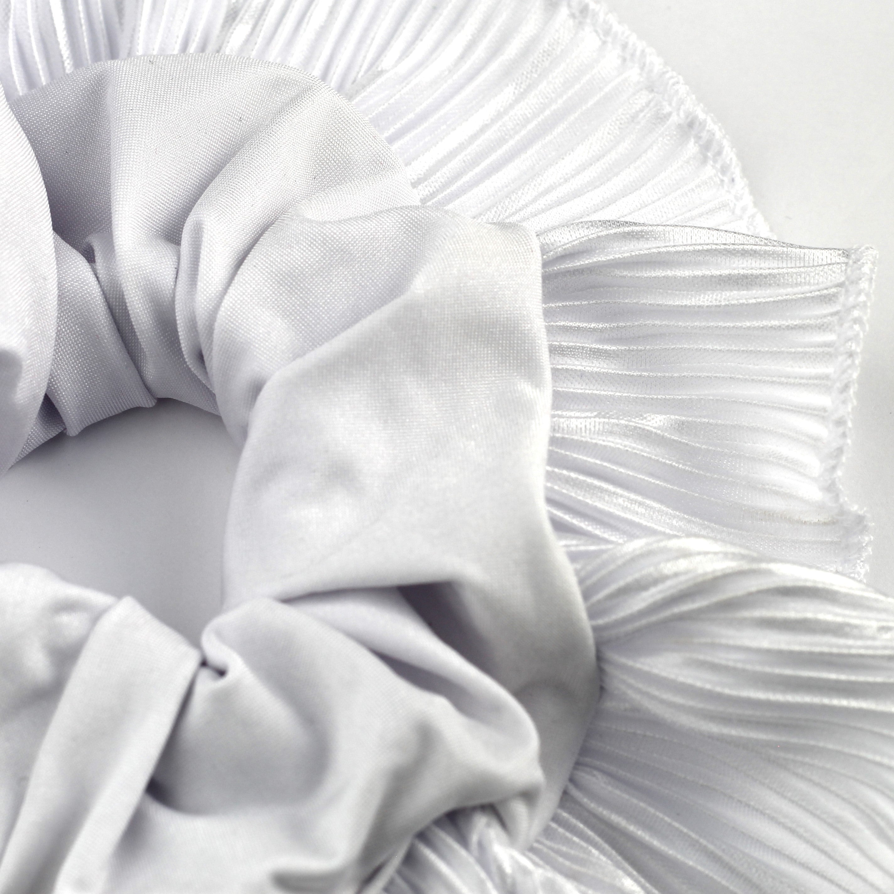 Oversized Scrunchie - White Single